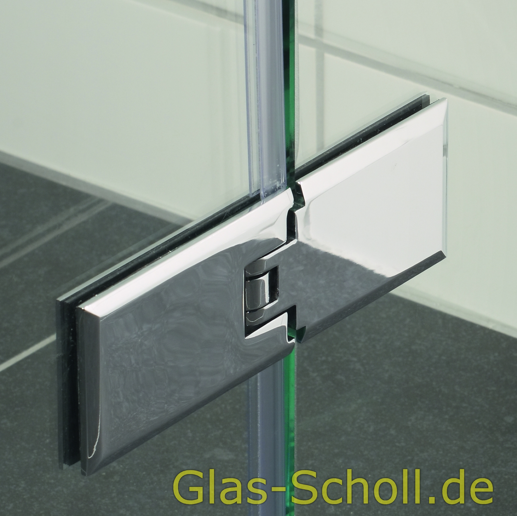 Artikelbild 3 des Artikels “Milano 180Grad Glas-Glas Pendel-Duschtürband glanzverchromt“